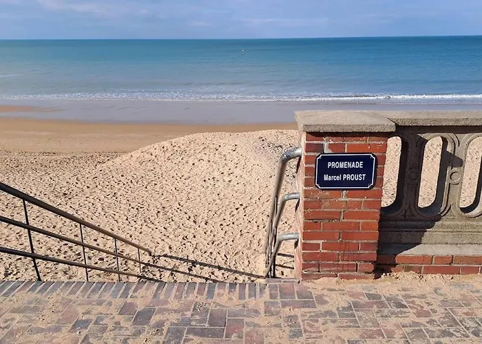 Le Lagon De Leon Escapade A Deux En Front De Mer, Avec Acces Direct Et Privatif A La Plage, Sur La Promenade Marcel Proust A (adults Only) Cabourg