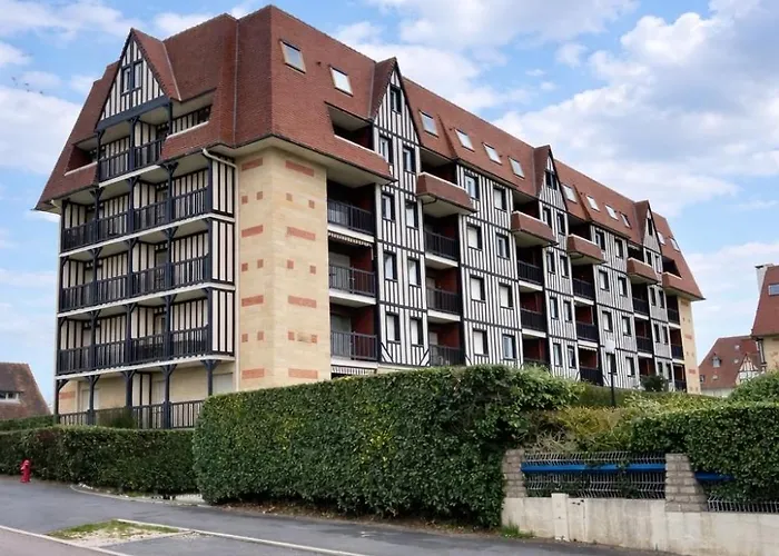 Apartment Le Lagon De Leon Escapade A Deux En Front De Mer, Avec Acces Direct Et Privatif A La Plage, Sur La Promenade Marcel Proust A (adults Only) *